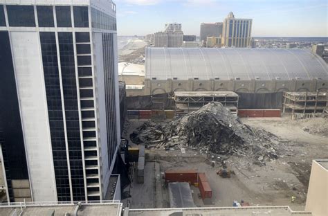 trump plaza implosion the atlantic city casino came down this morning
